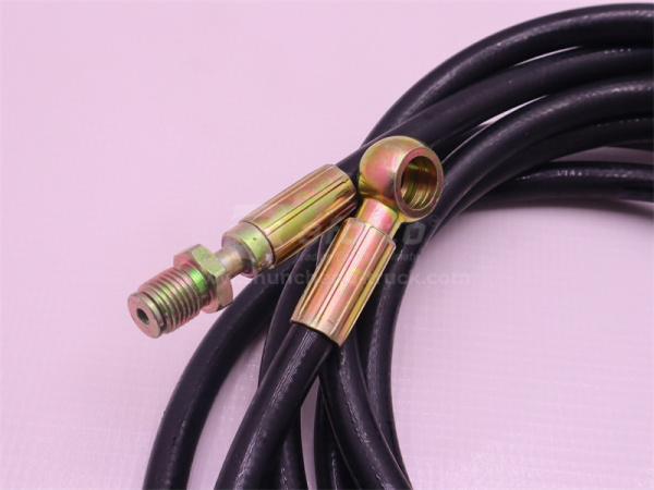 Шланг сцепления SHAANXI F3000/M3000/X3000 4,2 м. быстросъёмный - под штуцер QINYAN