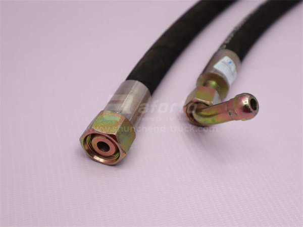 Шланг ГУР на насос SHAANXI M3000 (оригинал)