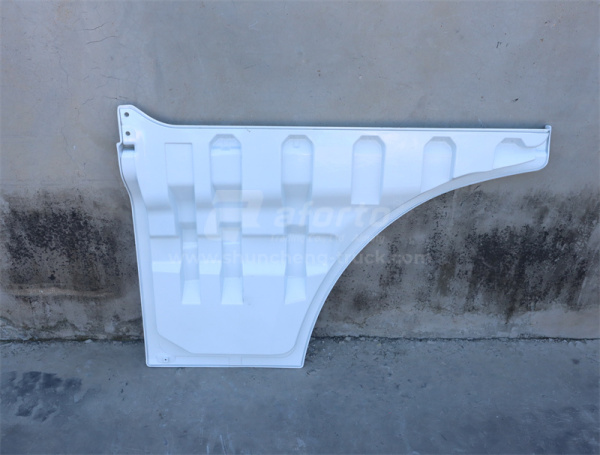 Накладка дверная SITRAK C7H низкий белый правая