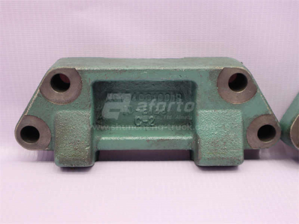 Кронштейн ТНВД SINOTRUK 4 клапана (оригинал)