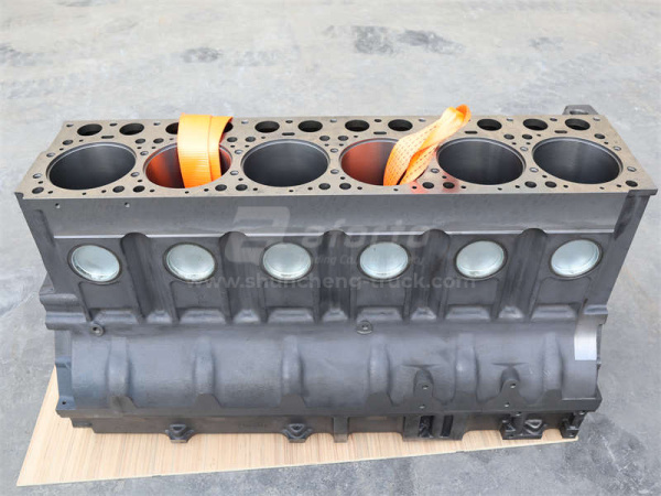 Блок двигателя WD618 Euro II (2 клапана на цилиндр) с четырьмя отверстиями LAIYANGZHONGYAO