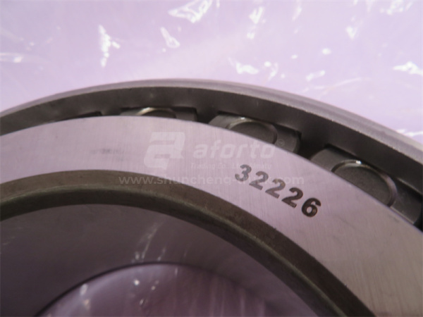 Подшипник ступицы HOWO 70T AC26 вагонетки задней внутренний