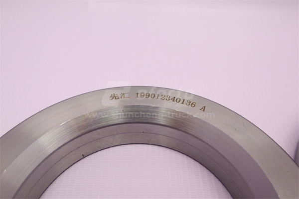 Кольцо распорное сальника балансирного вала HOWO 2009/TX