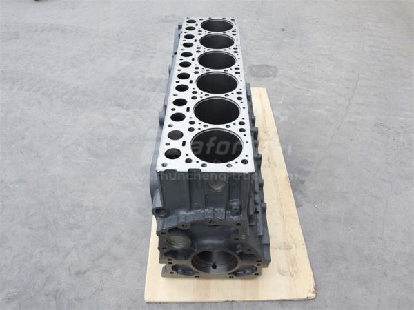 Блок двигателя WP10 Euro III (2 клапана на цилинд) LAIYANGZHONGYAO
