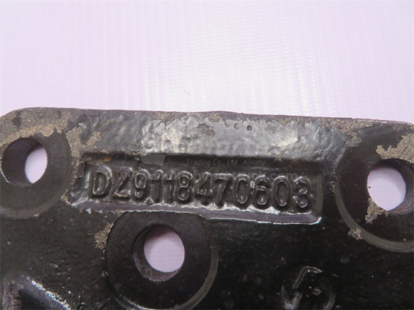 Кронштейн сошки рулевых тяг второго моста SHAANXI X3000 8*4