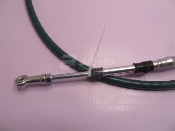 Трос переключения передач КПП HOWO 2010 3,3 м черный (хорошее качество)