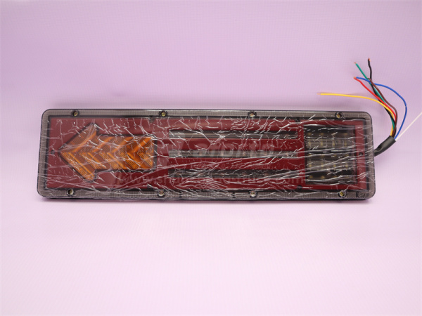 Фонарь задний STRW/FAW LED