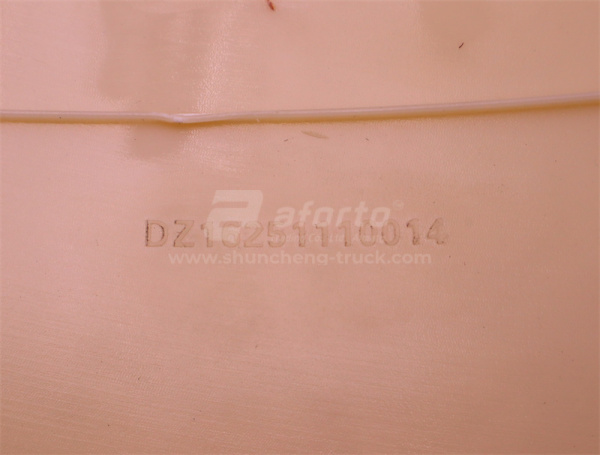 Обтекатель кабины SHAANXI X6000 правый