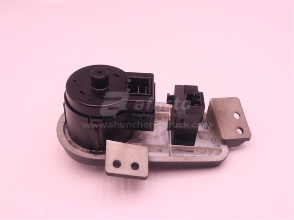 Переключатель света комбинированный SHAANXI X5000/H3000S (оригинал)