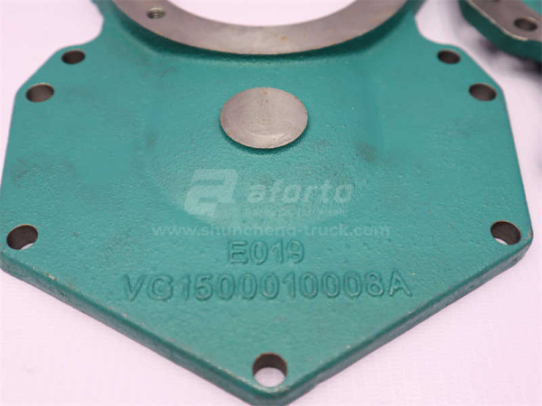 Крышка шестерни распредвала WD615 Euro II (оригинал)