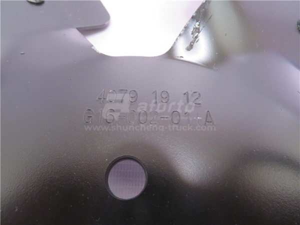 Крыльчатка вентилятора радиатора XCMG GR215 6 лопастей D = 700