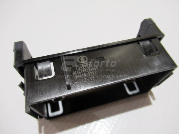 Переключатель щитковый монтажней рамы для четырех комплектов SHAANXI X6000 (оригинал)