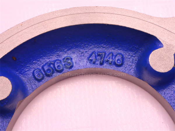 Кронштейн ТНВД к двигателю WP12.430E201 (оригинал)