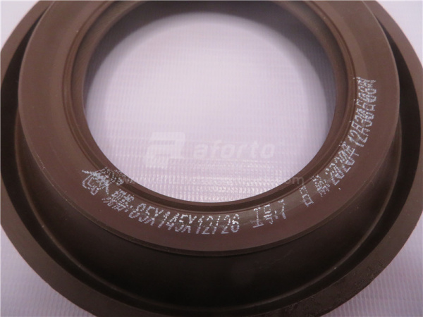 Сальник дифференциала FAW J6 85*145*12/26.5 QINYAN