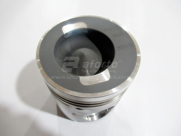 Поршень 6CT 230 л.с. (оригинал)