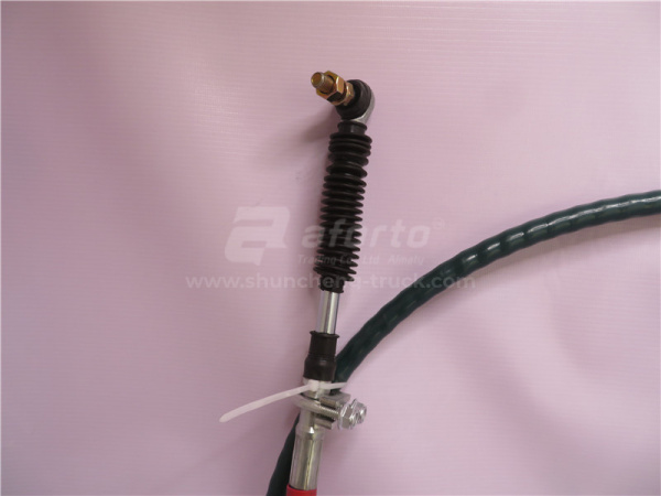 Трос переключения передач КПП HOWO 2010 3.4 м красный (хорошее качество)