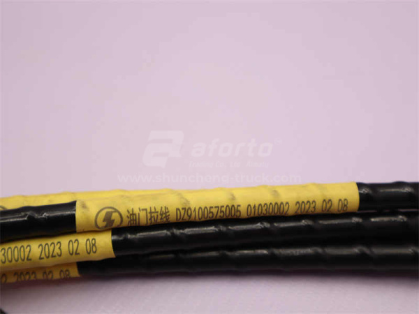 Трос педали газа SHAANXI F3000 2.8м. (оригинал)