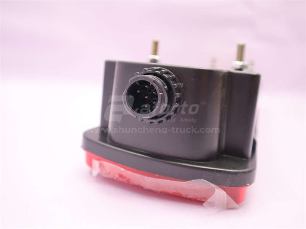 Фонарь задний SITRAK C7H/T5G левая