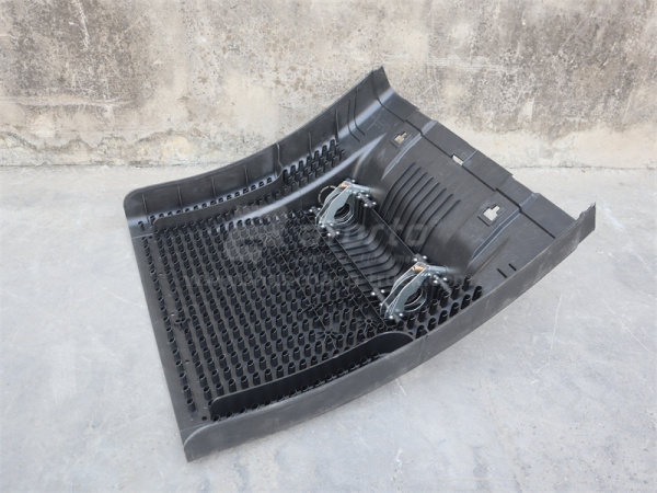 Крыло SITRAK C7H/T7H заднего колеса