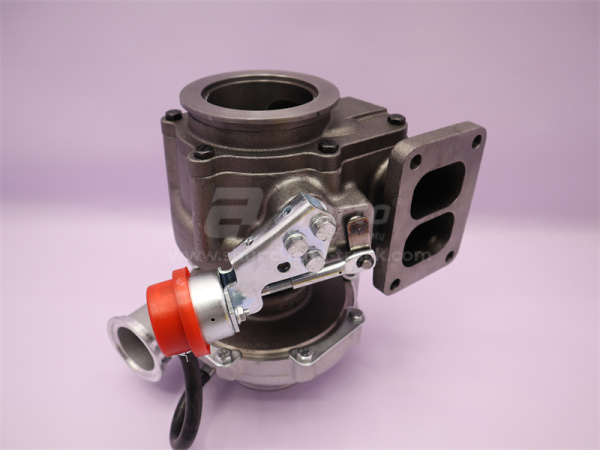 Турбокомпрессор 8228 WD615 371 л.с. HOWO Хомут AFORTO