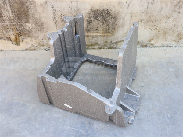 Ящик инструментами HOWO TX левый (оригинал)