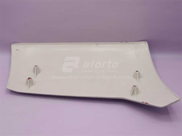 Обтекатель кабины SHAANXI X3000 белый правый