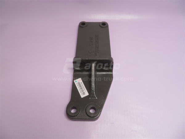 Кронштейн подушки двигателя HOWO T7 задней левый (оригинал)