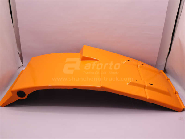 Брызговик SHAANXI F3000 переднего колеса желтый правый