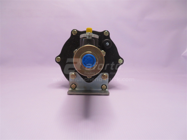 Вакуумный усилитель тормоза XCMG XS163J катка