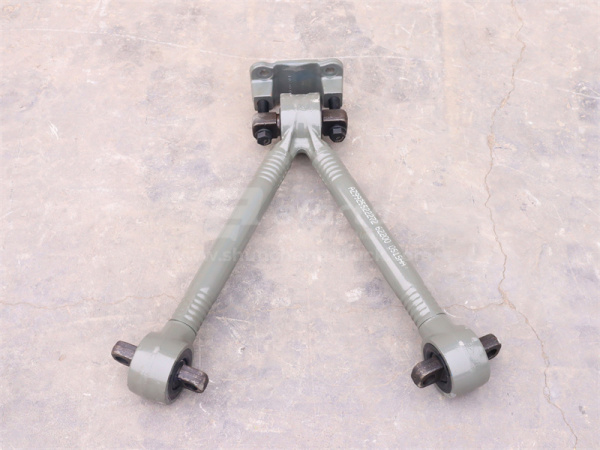 Тяга реактивная SITRAK/HOWO T7 V-образная (тягач) 98*65*152*25 с кронштейн/болт