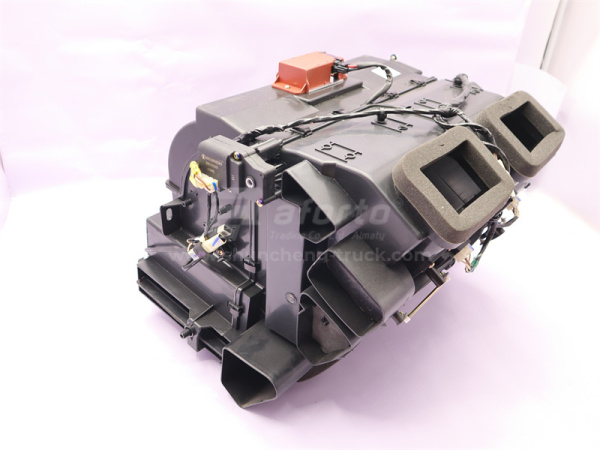 Печкa SHAANXI F3000 в сборе 1063 (оригинал)