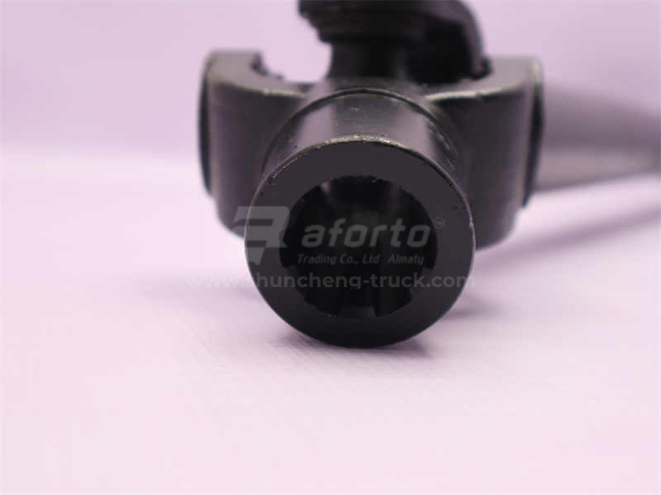 Кардан коробки отбора мощности 780мм 6 шлицов