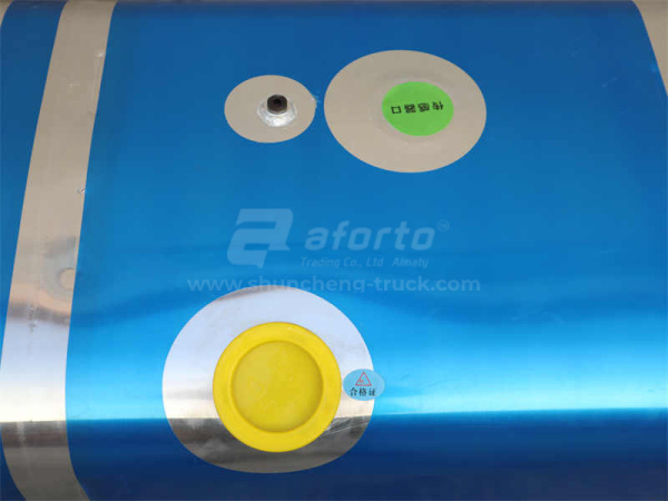 Бак топливный OUMAN 380L 108*65*56 S = 2.0 квадратный крупнокалиберный