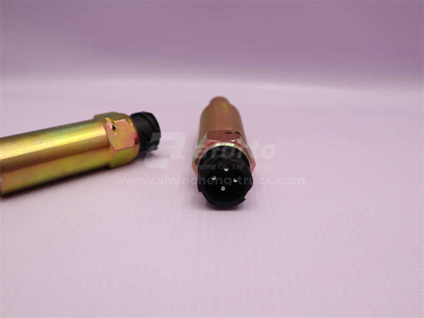 Датчик скорости SHAANXI F3000/M3000  (оригинал)