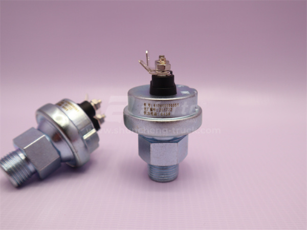 Датчик давления масла SHAANXI F2000