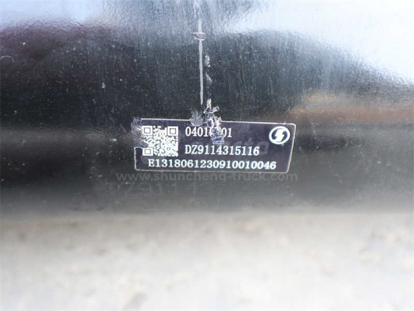 Кардан 1160мм фланец-180 крестовина-68 отв.-4 SHAANXI X3000/X6000 без подвесного (оригинал)