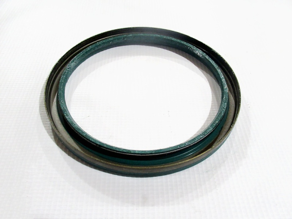 Сальник ступицы задней HANDE TGX (оригинал)