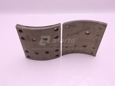 Накладка колодки тормозной SINOTRUK MCP16 12 отв.195*220 (оригинал)
