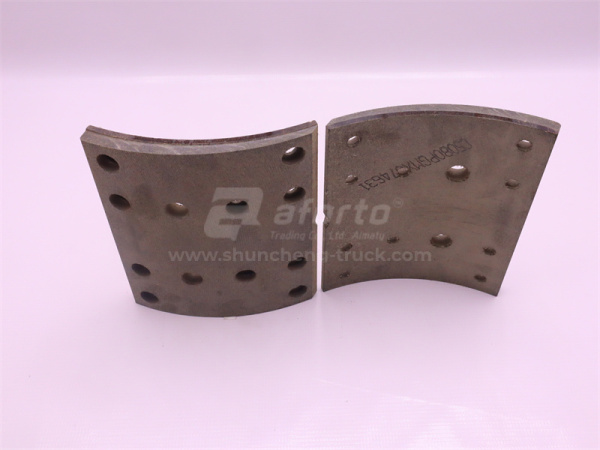 Накладка колодки тормозной SINOTRUK MCP16 12 отв.195*220 (оригинал)