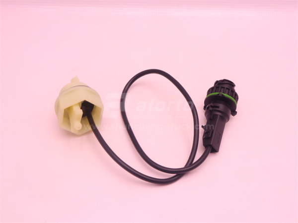 Датчик уровня охлаждающей жидкости расширительного бачка WEICHAI WP13 (оригинал)