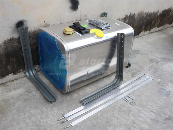 Бак топливный SCANIA 500L 113*70*70 S = 2.0 квадратный с кронштейн и приложение