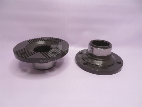 Фланец моста SHAANXI HD469/TGX среднего 180/76/31/4 (диаметр /высота 76mm/шлицы /отверстия)