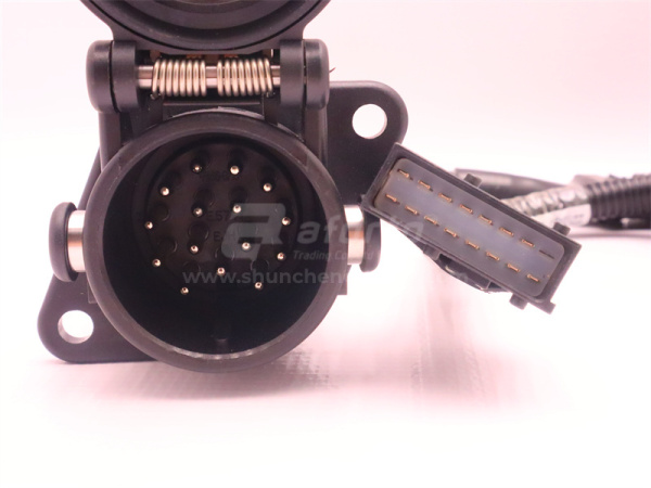 Разъем сцепной электрический (15 контактов) SHAANXI X6000 (оригинал)