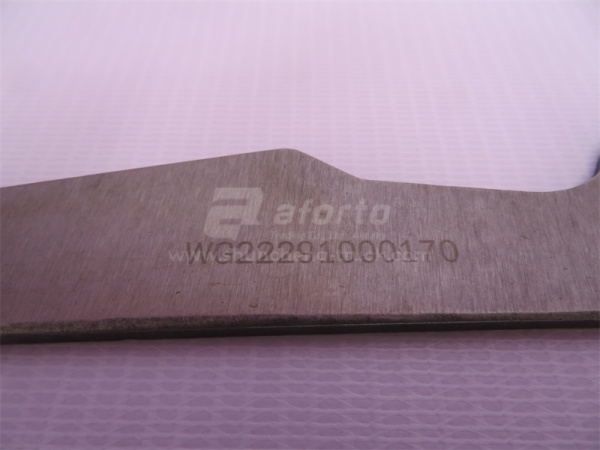 Пластина стопорная КПП SINOTRUK HW19712