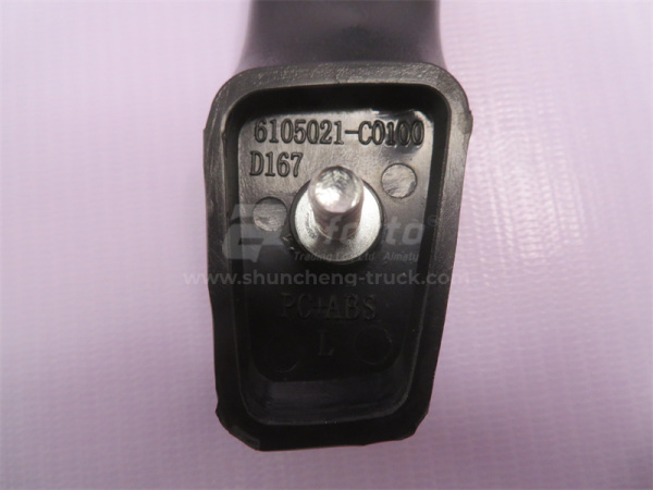 Ручка двери кабины наружная DONGFENG TIANLONG/DALISHEN L