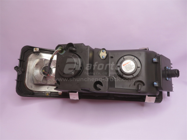 Фара SHAANXI F2000 левая BOCO