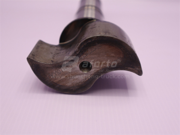 Вал тормозной SHAANXI/NORD BENZ передний Z = 26 258мм (левый) (оригинал)