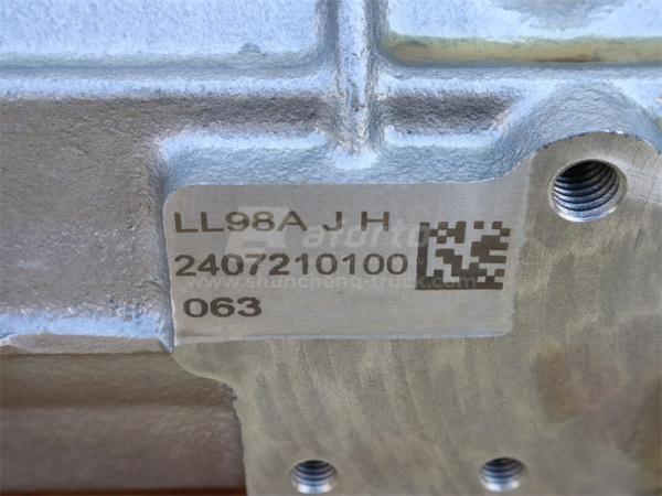 Головка блока FAW 29D Xichai 310 л.с. в сборе с клапанами