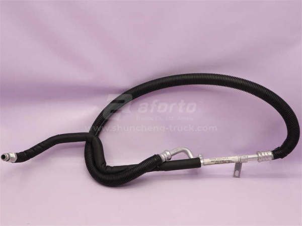 Трубка радиатора кондиционера HOWO 70T (оригинал)