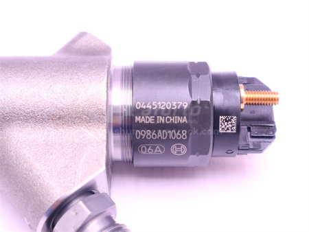 Форсунка топливная YC6A260-H300
